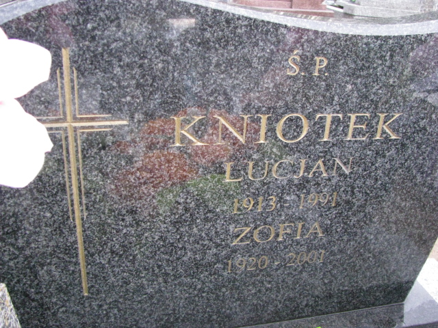 Zofia Kniotek 1920 Kazanów - Grobonet - Wyszukiwarka osób pochowanych